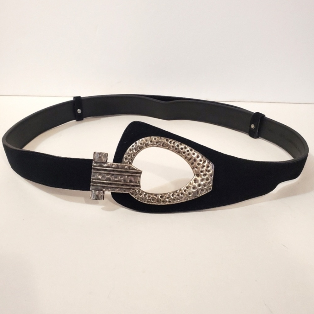 COLD WATER CREEK ADJUSTABLE LEATHER BELT (OS)